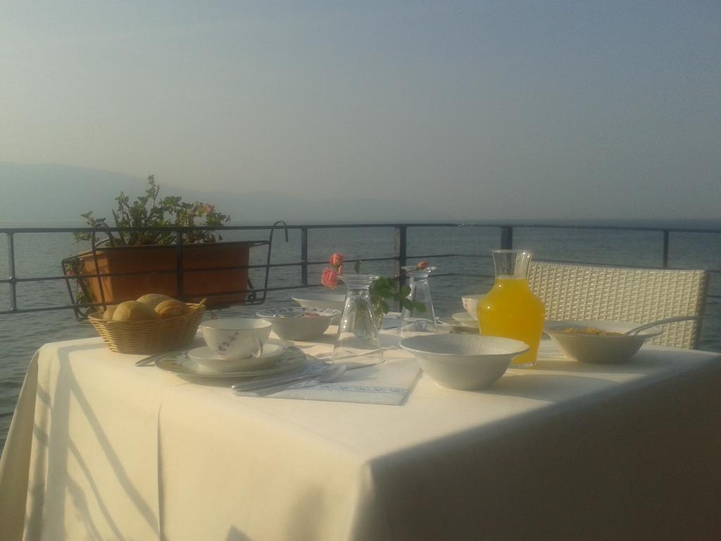 Villa Residence La Limonaia Gargnano Pokoj fotografie